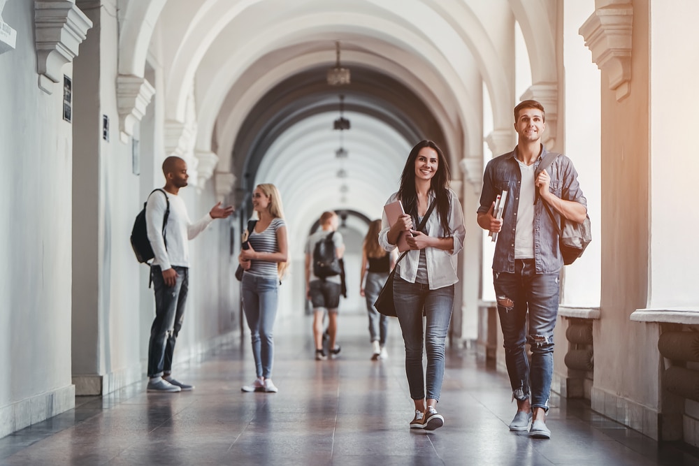 Higher Ed Marketing – Standing Out in a Crowd